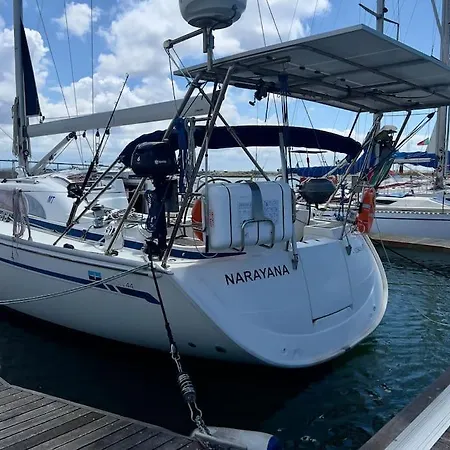 Bavaria Vision 44 Πλωτό κατάλυμα *
